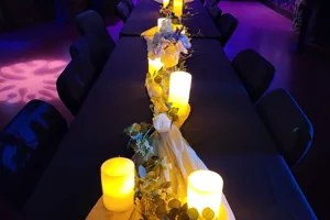 Square Coral Reef Table
